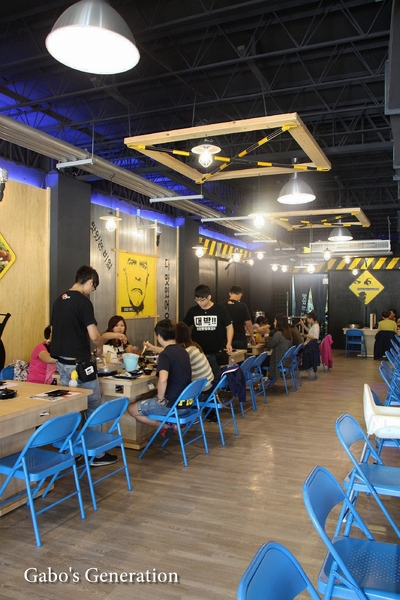 OMAYA春川炒雞(台南永華店):【台南】OMAYA春川炒雞(永華店),澎湃海鮮盆!鮮美海鮮一次滿足!