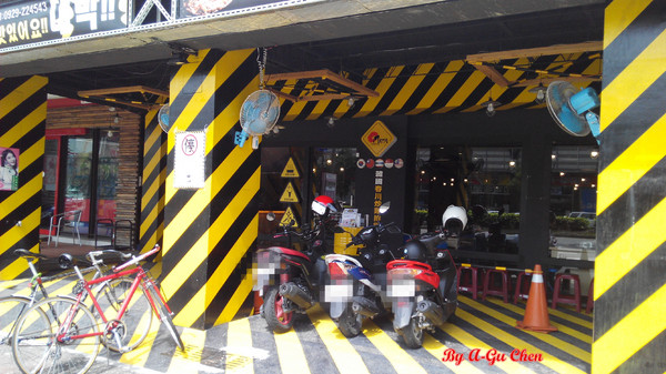 OMAYA春川炒雞(台南永華店)：☆口碑券No.16☆【臺南Ω中西區】Omaya春川炒雞（永華店）。辛普森湯一鍋三吃，兩人份三人飽