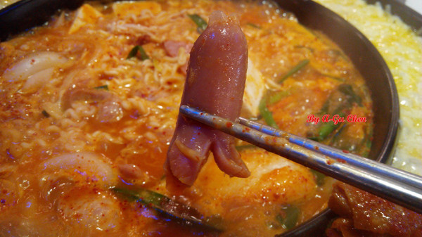 OMAYA春川炒雞(台南永華店)：☆口碑券No.16☆【臺南Ω中西區】Omaya春川炒雞（永華店）。辛普森湯一鍋三吃，兩人份三人飽