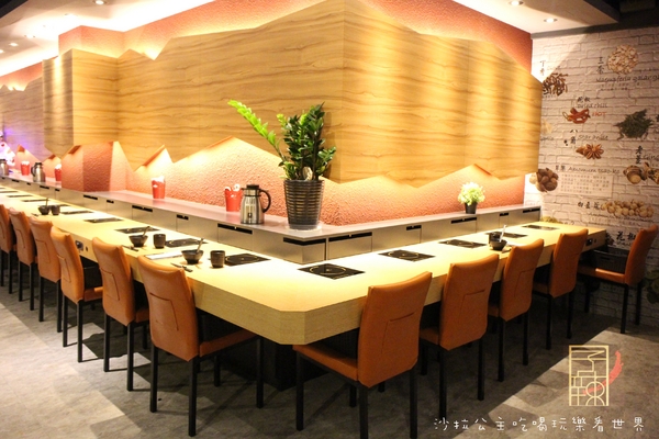 子辣。個人。麻辣:一個人的鴛鴦鍋『子辣。個人。麻辣』涮涮鍋/近中崙市場