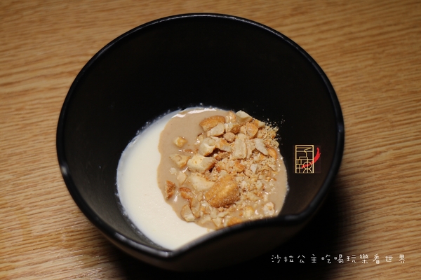 子辣。個人。麻辣:一個人的鴛鴦鍋『子辣。個人。麻辣』涮涮鍋/近中崙市場