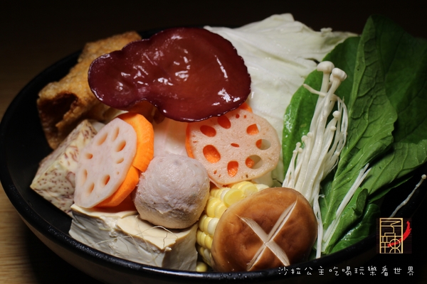 子辣。個人。麻辣:一個人的鴛鴦鍋『子辣。個人。麻辣』涮涮鍋/近中崙市場