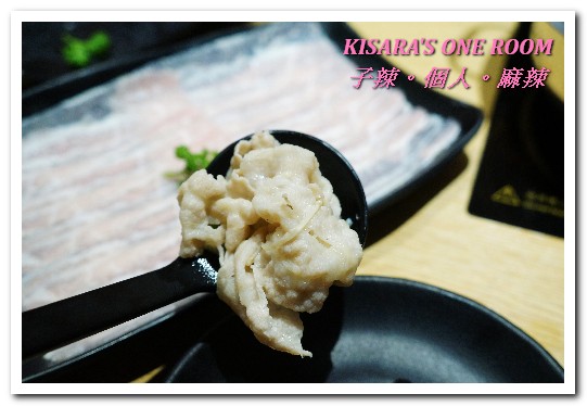 子辣。個人麻辣:小巨蛋火鍋.一個人也能享用川味水煮魚鍋──子辣。個人。麻辣