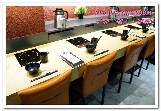 子辣。個人麻辣:小巨蛋火鍋.一個人也能享用川味水煮魚鍋──子辣。個人。麻辣