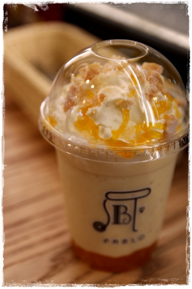 來自日本半熟起司塔PABLO  台北車站 台灣Pablo HOYII北車站