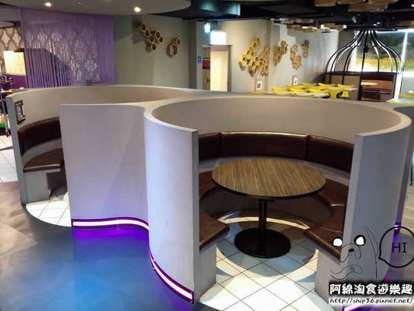 【台北茶坊】【北捷府中站】愛茶棧-時尚新式茶坊，吃飯聊天好去處．女僕裝/捷運府中站