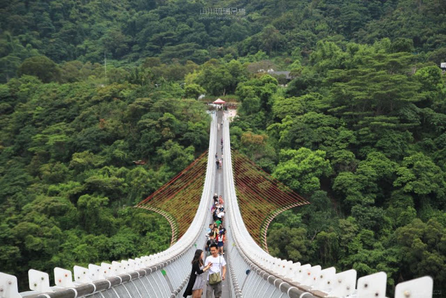 山川琉璃吊橋-4