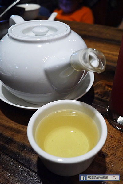 【酒食坊Pān-toh Bistro】中式美饌V.S.西式調酒。創意功夫菜新選擇。捷運南京三民美食