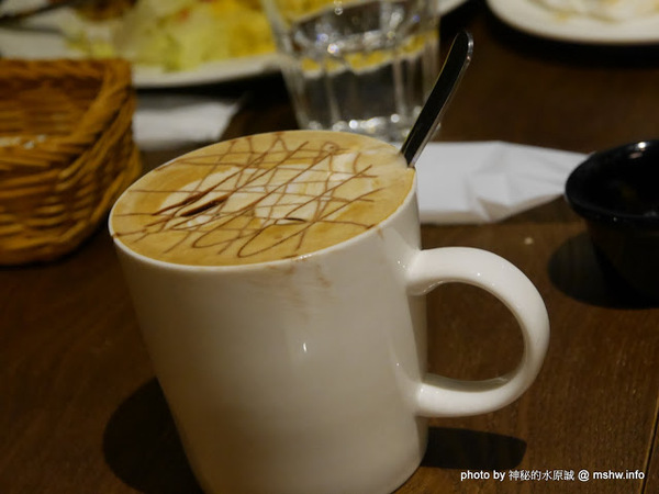 Burger Joint 7分So 漢堡早午餐專賣(崇德店):【食記】台中Burger Joint 7分so美式廚房-崇德店@北區 : 環境舒適,水準依舊,好吃的現做美式風味!!