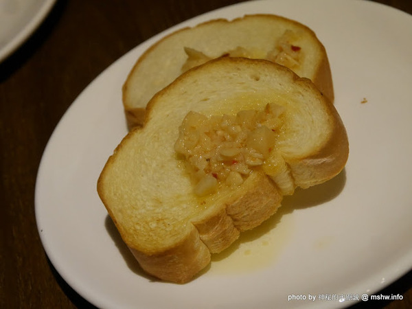 Burger Joint 7分So 漢堡早午餐專賣(崇德店):【食記】台中Burger Joint 7分so美式廚房-崇德店@北區 : 環境舒適,水準依舊,好吃的現做美式風味!!