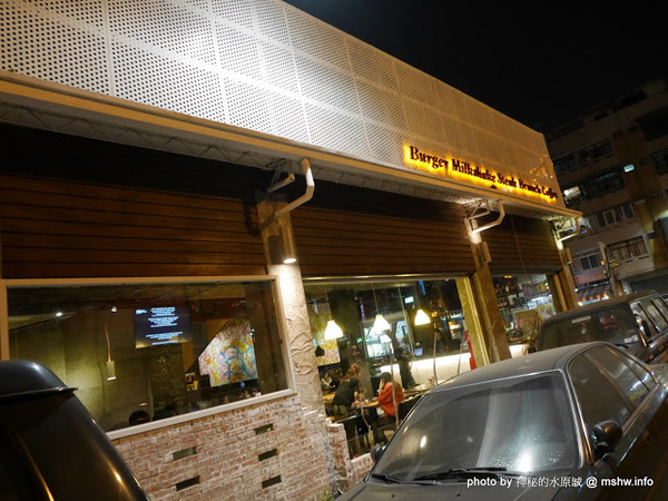 Burger Joint 7分So 漢堡早午餐專賣(崇德店):【食記】台中Burger Joint 7分so美式廚房-崇德店@北區 : 環境舒適,水準依舊,好吃的現做美式風味!!