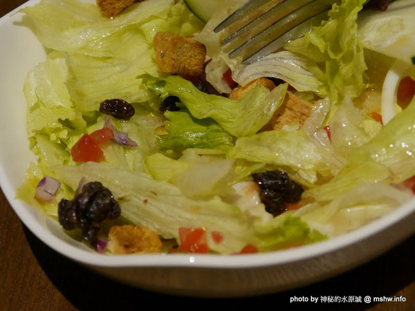 Burger Joint 7分So 漢堡早午餐專賣(崇德店):【食記】台中Burger Joint 7分so美式廚房-崇德店@北區 : 環境舒適,水準依舊,好吃的現做美式風味!!