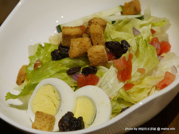 Burger Joint 7分So 漢堡早午餐專賣(崇德店):【食記】台中Burger Joint 7分so美式廚房-崇德店@北區 : 環境舒適,水準依舊,好吃的現做美式風味!!