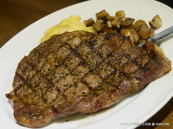 Burger Joint 7分So 漢堡早午餐專賣(崇德店):【食記】台中Burger Joint 7分so美式廚房-崇德店@北區 : 環境舒適,水準依舊,好吃的現做美式風味!!