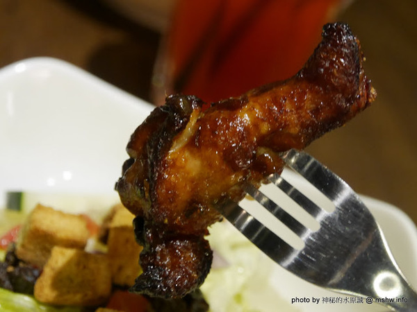 Burger Joint 7分So 漢堡早午餐專賣(崇德店):【食記】台中Burger Joint 7分so美式廚房-崇德店@北區 : 環境舒適,水準依舊,好吃的現做美式風味!!