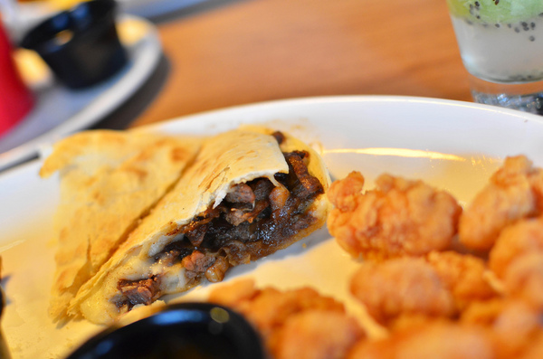 Burger Joint 7分So 漢堡早午餐專賣(崇德店)：『台中||北區』堅持7分熟的美味，來一頓道地美式早午餐吧！-Burger Joint 7分So美式廚房