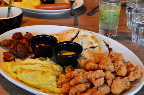 Burger Joint 7分So 漢堡早午餐專賣(崇德店)：『台中||北區』堅持7分熟的美味，來一頓道地美式早午餐吧！-Burger Joint 7分So美式廚房