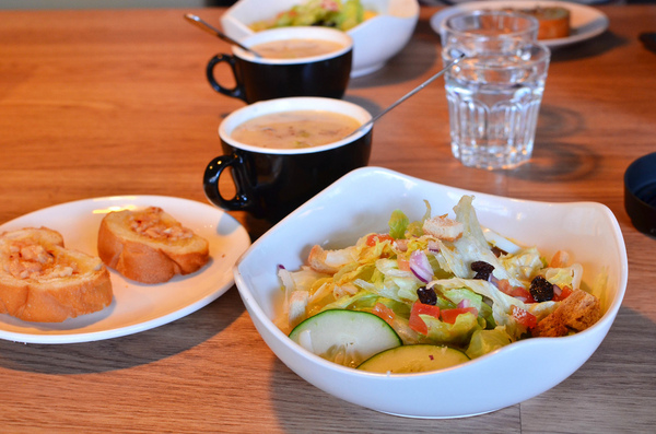 Burger Joint 7分So 漢堡早午餐專賣(崇德店)：『台中||北區』堅持7分熟的美味，來一頓道地美式早午餐吧！-Burger Joint 7分So美式廚房