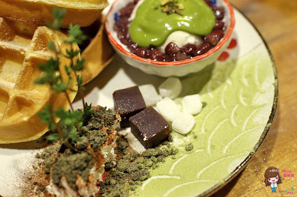 青逸 Chic Tea.時茶x慢味:【食記】台北後山埤 青逸 食茶x慢味 抹茶麻糬鬆餅 草莓生乳瑞士捲 日本媽媽味鹹食咖哩飯牛小排丼