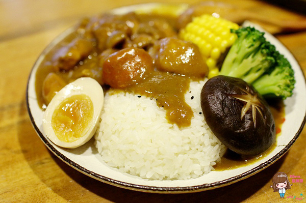 青逸 Chic Tea.時茶x慢味:【食記】台北後山埤 青逸 食茶x慢味 抹茶麻糬鬆餅 草莓生乳瑞士捲 日本媽媽味鹹食咖哩飯牛小排丼