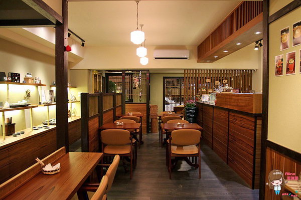 青逸 Chic Tea.時茶x慢味:【食記】台北後山埤 青逸 食茶x慢味 抹茶麻糬鬆餅 草莓生乳瑞士捲 日本媽媽味鹹食咖哩飯牛小排丼