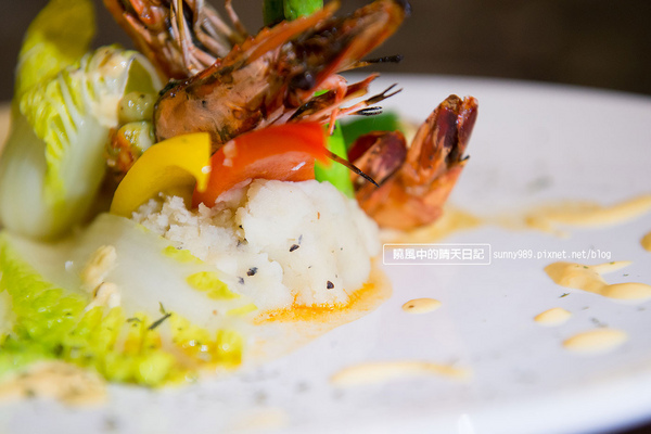 魯尼餐廳 Luni Café (信義店):【口碑券|『魯尼餐廳 Luni Café(信義店)】服務親切氣氛絕佳 口味有特色的小酌餐酒館