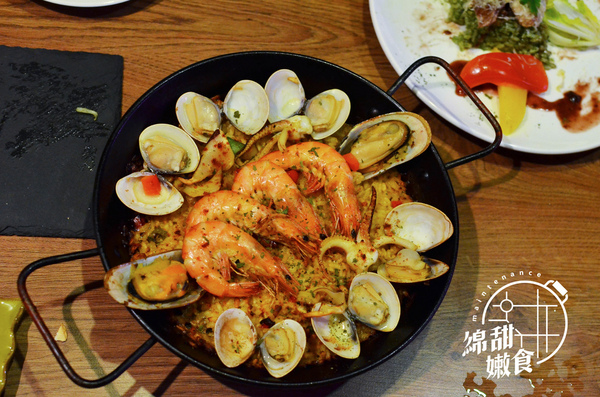 魯尼餐廳 Luni Café (信義店):『台北||信義區』週末微醺小酒館,地中海風味餐酒-魯尼餐廳Luni Café(信義店)