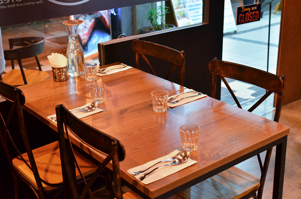 魯尼餐廳 Luni Café (信義店):『台北||信義區』週末微醺小酒館,地中海風味餐酒-魯尼餐廳Luni Café(信義店)