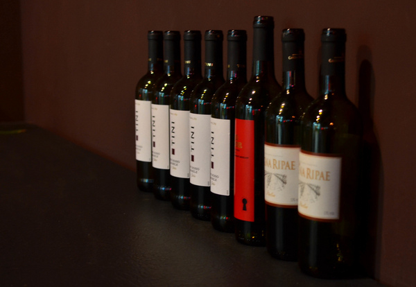 魯尼餐廳 Luni Café (信義店):『台北||信義區』週末微醺小酒館,地中海風味餐酒-魯尼餐廳Luni Café(信義店)