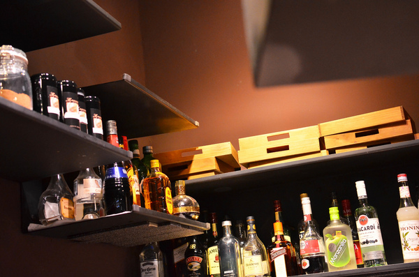 魯尼餐廳 Luni Café (信義店):『台北||信義區』週末微醺小酒館,地中海風味餐酒-魯尼餐廳Luni Café(信義店)