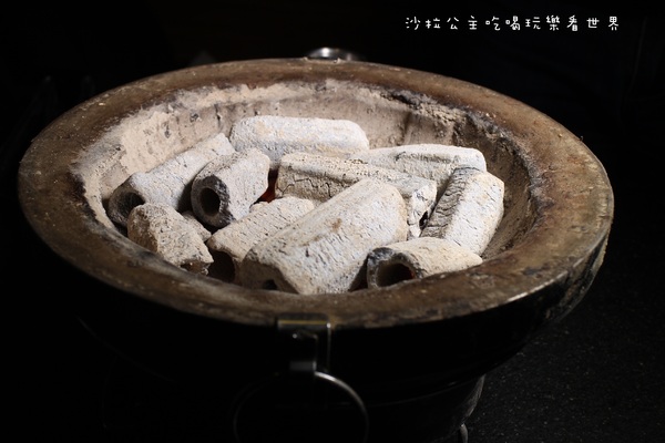 燒惑日式炭火燒肉(中和分店)：中和吃到飽『燒惑日式炭火燒肉』火烤/燒烤/宵夜/景安捷運站