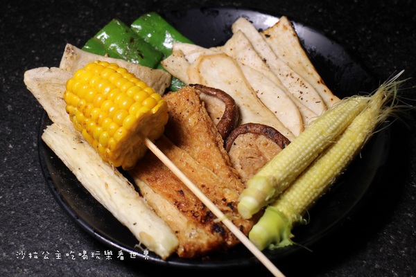 燒惑日式炭火燒肉(中和分店)：中和吃到飽『燒惑日式炭火燒肉』火烤/燒烤/宵夜/景安捷運站