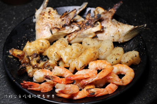 燒惑日式炭火燒肉(中和分店)：中和吃到飽『燒惑日式炭火燒肉』火烤/燒烤/宵夜/景安捷運站