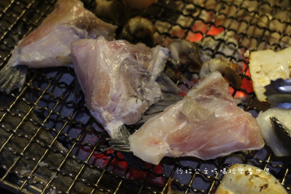 燒惑日式炭火燒肉(中和分店)：中和吃到飽『燒惑日式炭火燒肉』火烤/燒烤/宵夜/景安捷運站