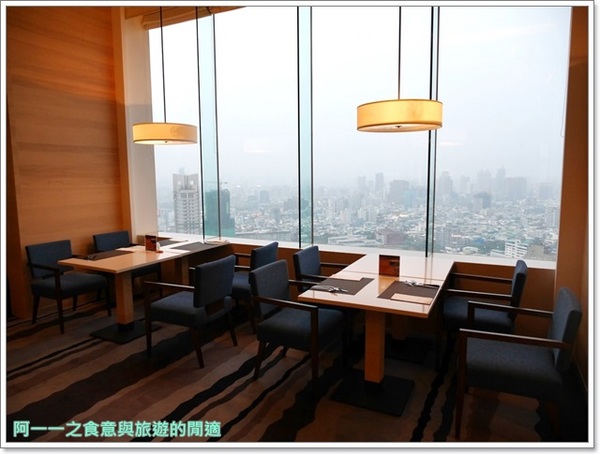 THE Roof：捷運三多商圈站美食 THE Roof  和逸高雄中山館 ～賞夜景吃美味乾式熟成牛排