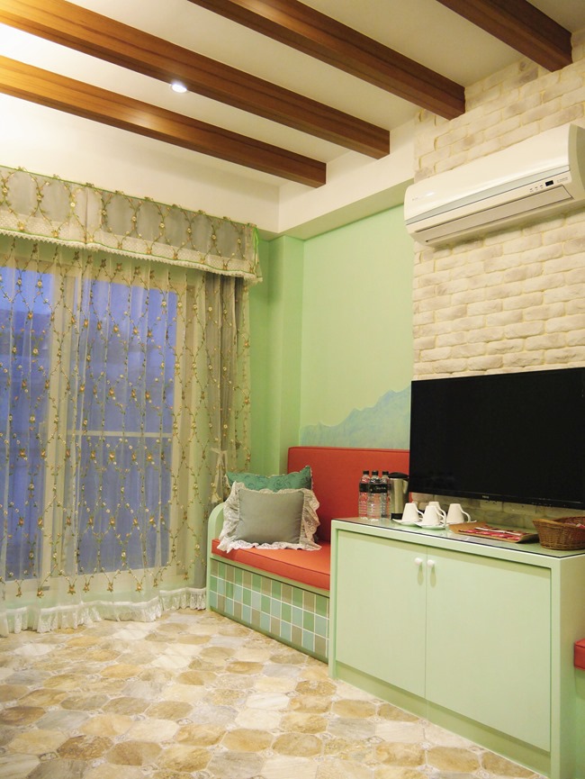 │宿。宜蘭三星鄉│充滿溫暖異國感的「心星相映」民宿。宛如聖誕老人的家!