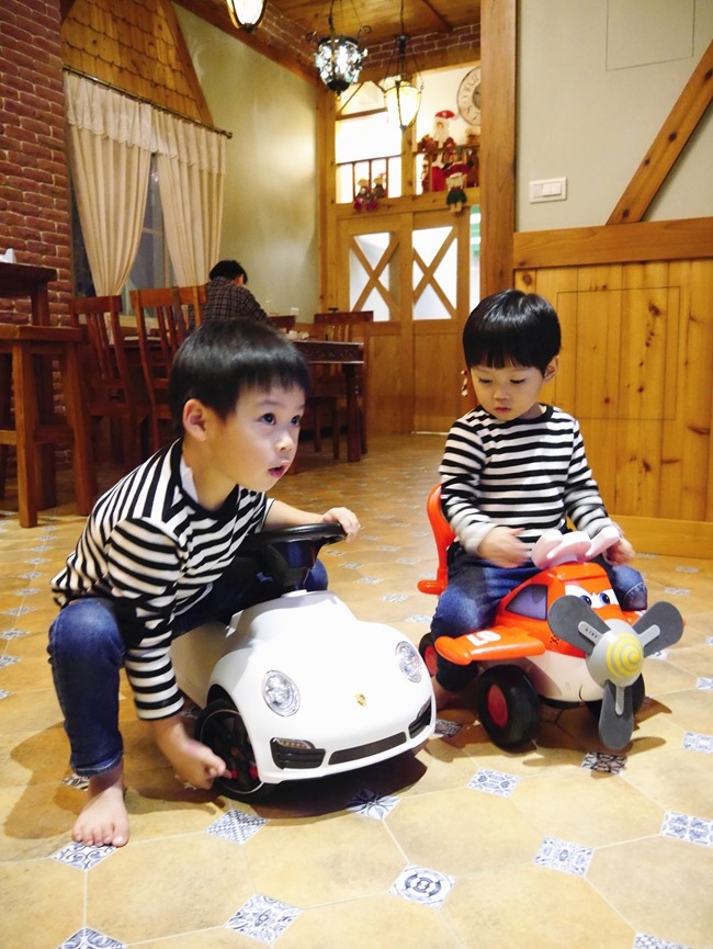 │宿。宜蘭三星鄉│充滿溫暖異國感的「心星相映」民宿。宛如聖誕老人的家!