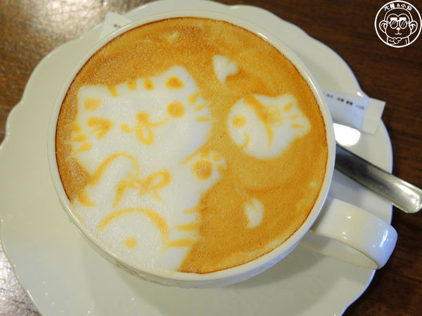 卡比咖啡：呷飽祙【新竹･卡比咖啡Catbii】一群貓星人陪用餐