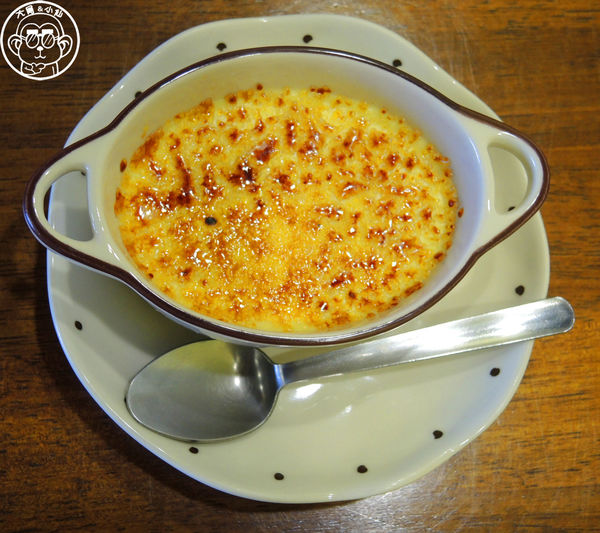 卡比咖啡：呷飽祙【新竹･卡比咖啡Catbii】一群貓星人陪用餐