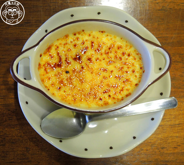 卡比咖啡：呷飽祙【新竹･卡比咖啡Catbii】一群貓星人陪用餐