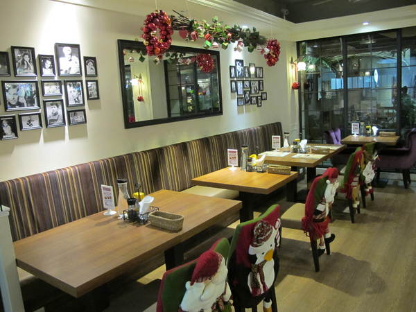 漾漾好食餐廳(東興店)：(胖樺食記)台北市東興路漾漾好食餐廳 / 東興店。諸多料理美味且用餐環境舒適愜意。