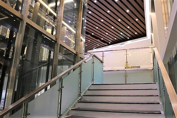 銀座杏子日式豬排(新莊幸福店)：【新北市美食】銀座杏子日式豬排(新莊幸福店)~開飯啦!銀座杏子日式豬排季節限定的雙人套餐實惠又飽足，冰涼美味的飯後甜點富有創意