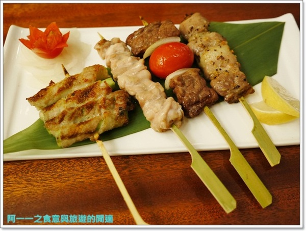 一鷺炭火燒鳥工房(大直旗艦店):大直美食 一鷺炭火燒鳥工房 聖誕跨年雙人套餐~可以生吃的美味地雞串燒料理