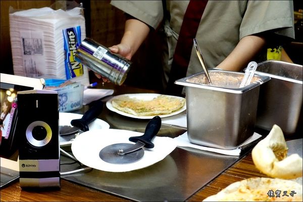 小琉球起司烤餅(逢甲) (11).JPG