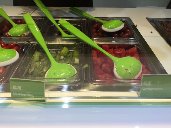 LLAOLLAO：[信義威秀]來自西班牙的健康低卡新選擇-llao llao優格冰淇淋