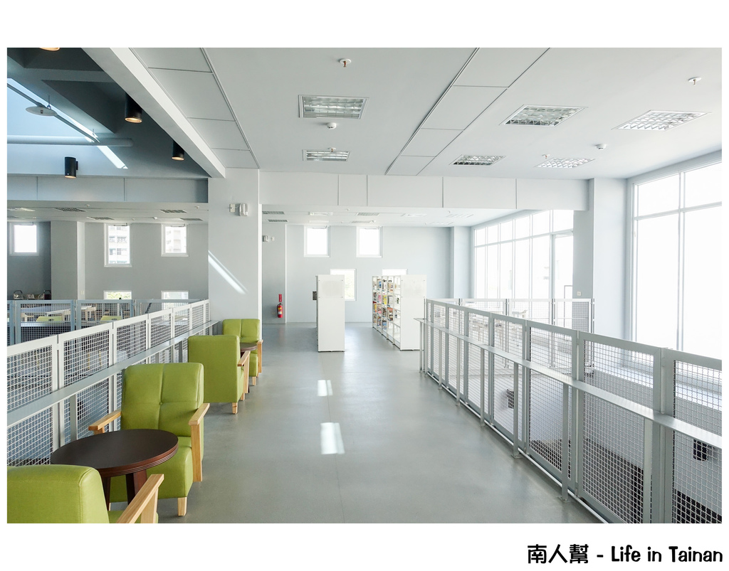 台南市鹽埕圖書館