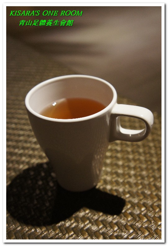 青山 足體養生會館：大里按摩．利用足部及經絡按摩放鬆身心──青山足體養生會館