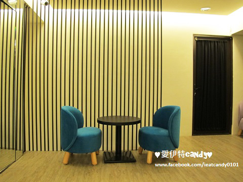 Purple宇治抹茶專賣：『台中西區_Purple Matcha Salon-宇治抹茶沙龍』愛伊特心目中的第一名抹茶鬆餅換人啦~~讓你體驗不同的抹茶風情!