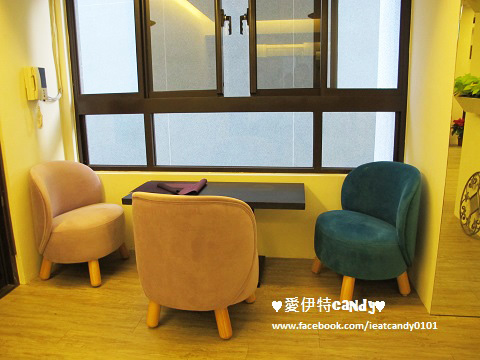 Purple宇治抹茶專賣：『台中西區_Purple Matcha Salon-宇治抹茶沙龍』愛伊特心目中的第一名抹茶鬆餅換人啦~~讓你體驗不同的抹茶風情!