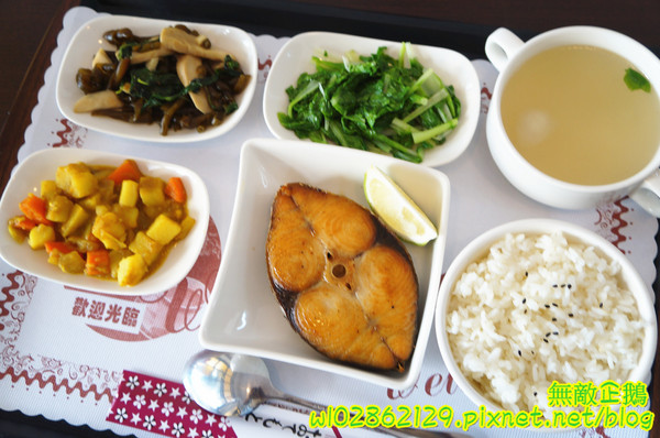 亞米Yummy:【台南-中西區】隱藏於巷弄的美味..堅持現點現做!~《亞米Yummy》